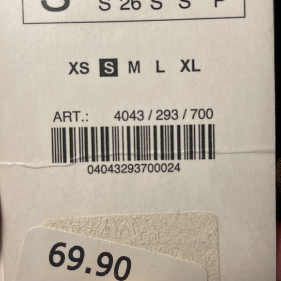 Zara Pleated Crop Top Button Up Shirt - Picture 10 of 10